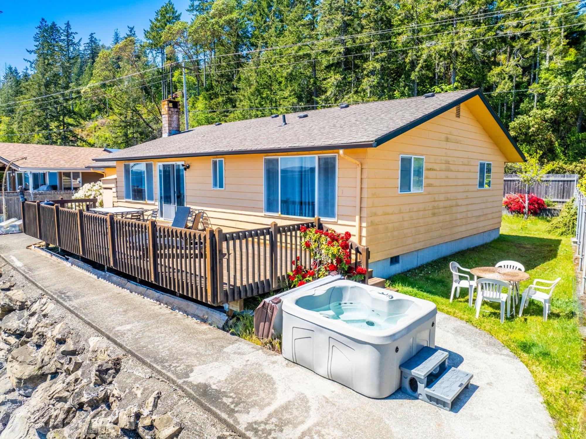 Waterfront Retreat, Relaxation, Fun In Hood Canal Hoodsport Zewnętrze zdjęcie
